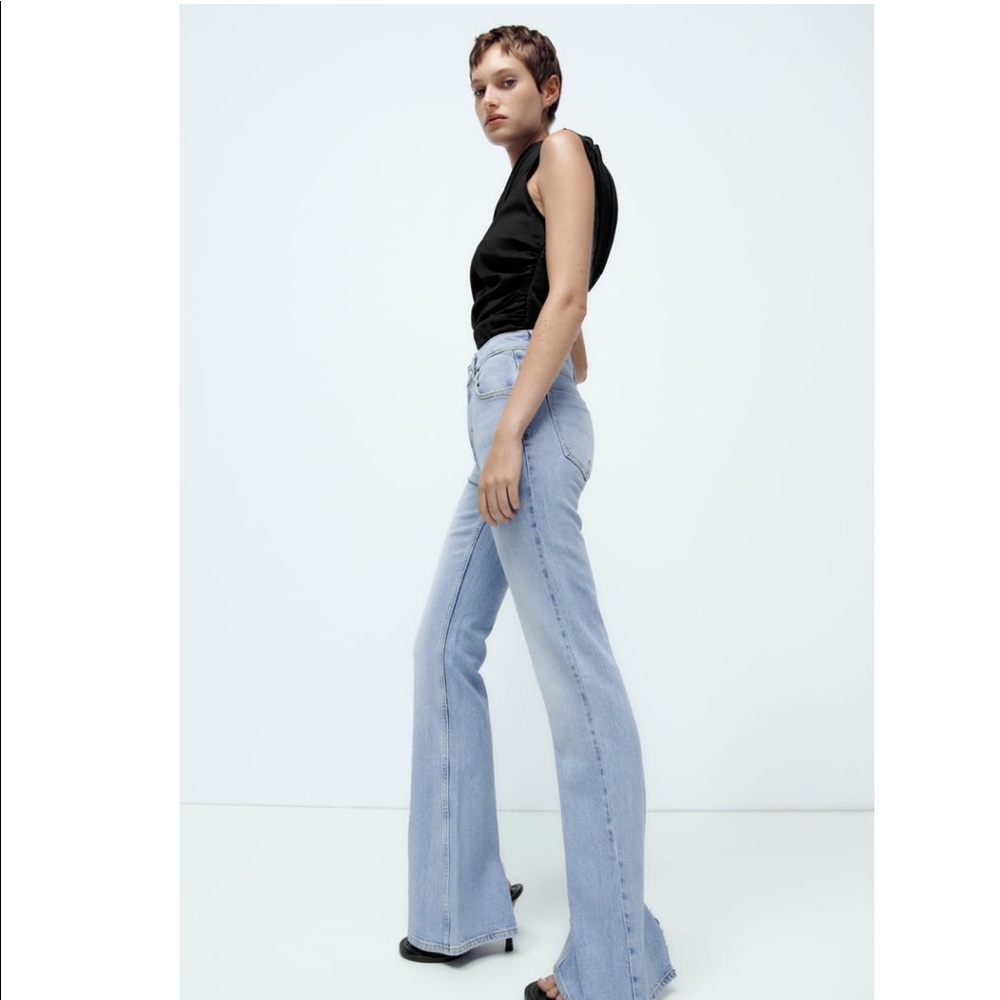 ZARA Z1975 BACK SLIT FLARED JEANS - Picture 13 of 15
